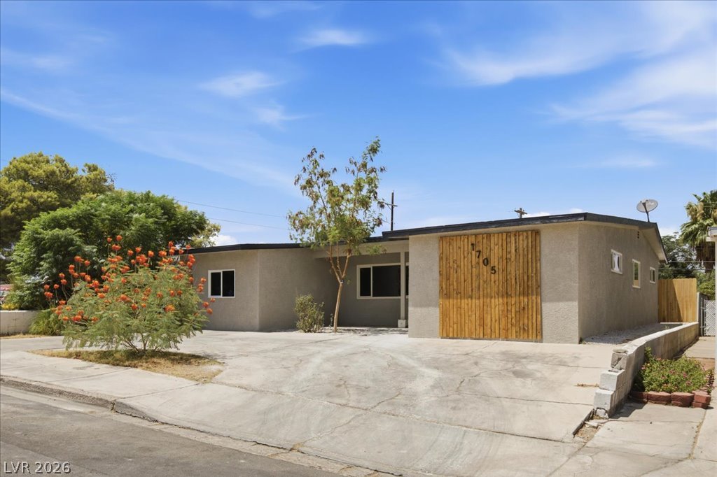 1705 Cedar Avenue