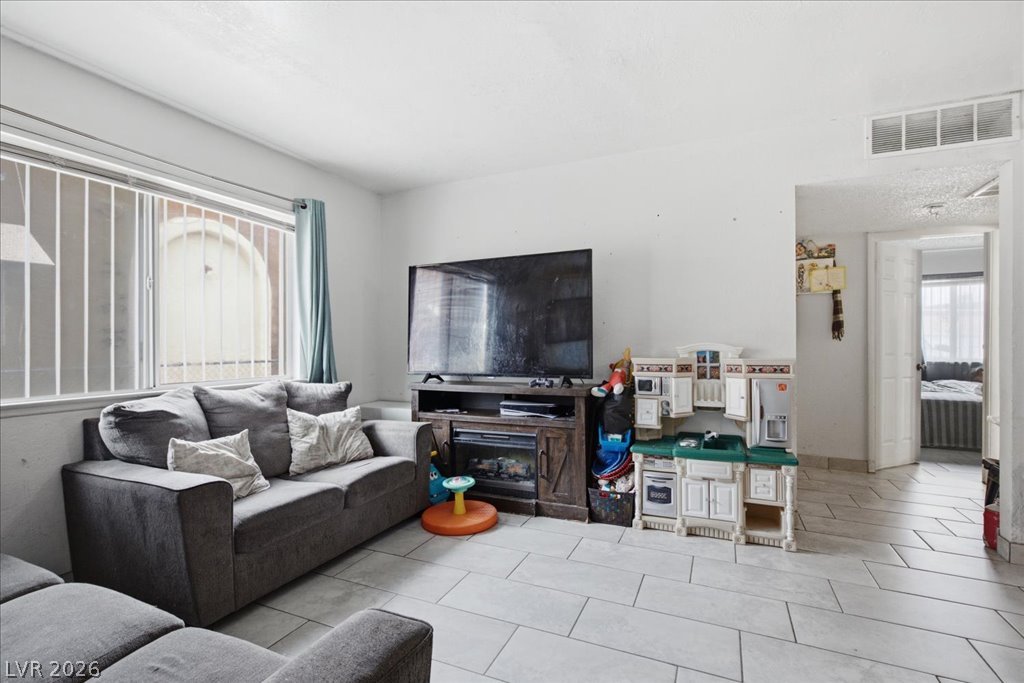 6148 Camino De Rosa Drive