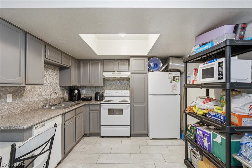 6148 Camino De Rosa Drive