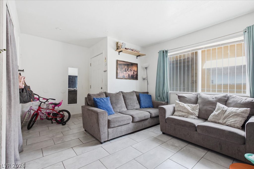 6148 Camino De Rosa Drive