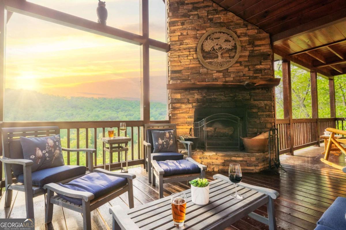 273 Deer Crest Heights