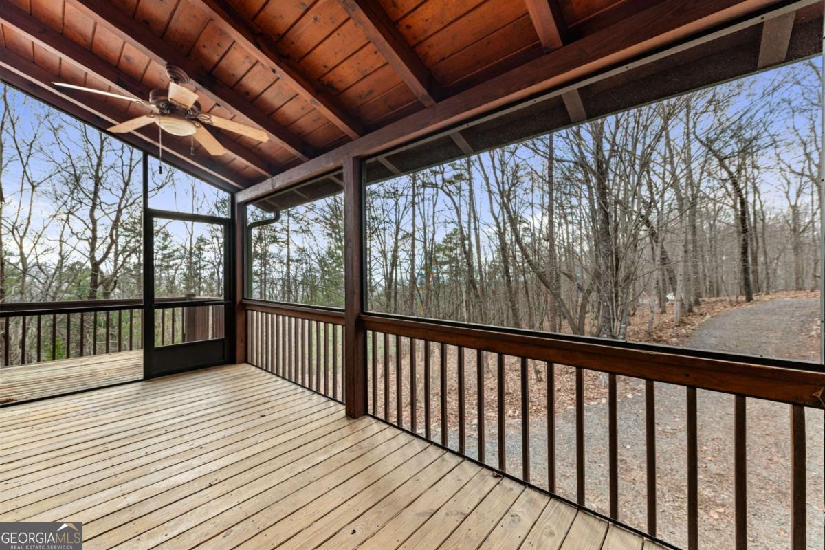 380 Oak Ridge Way