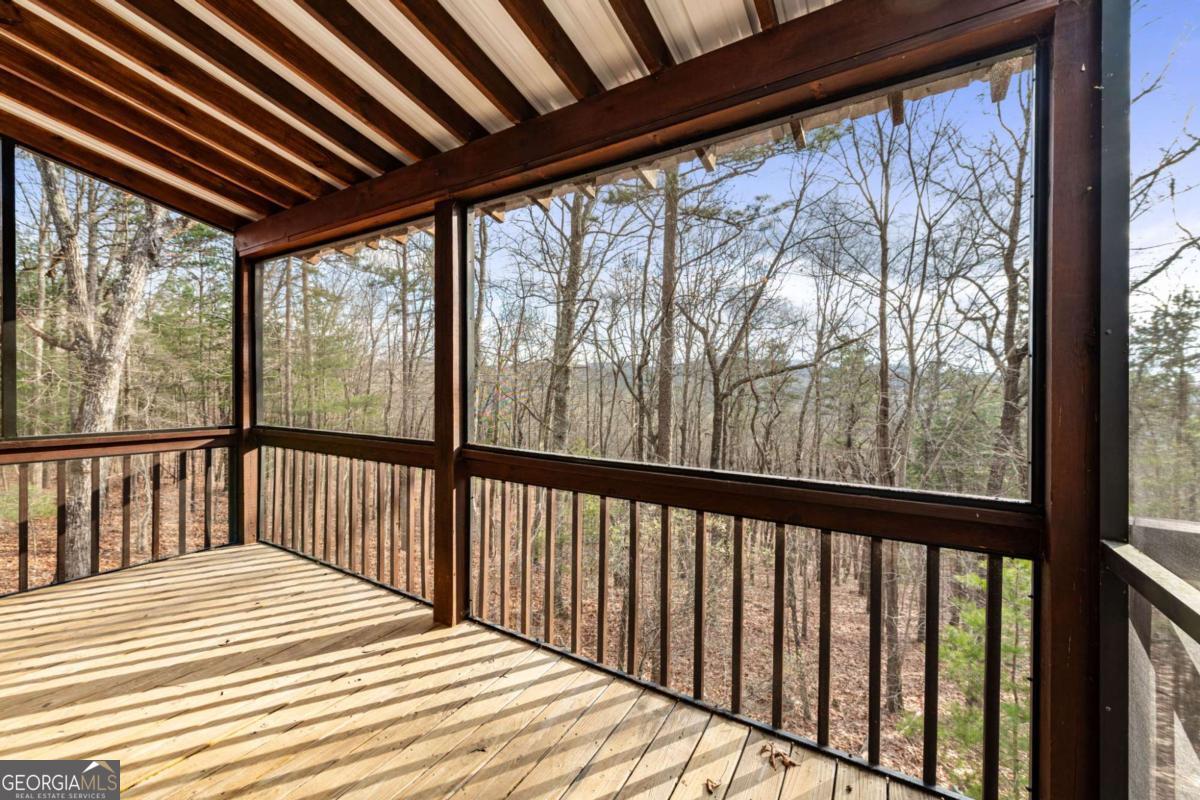 380 Oak Ridge Way