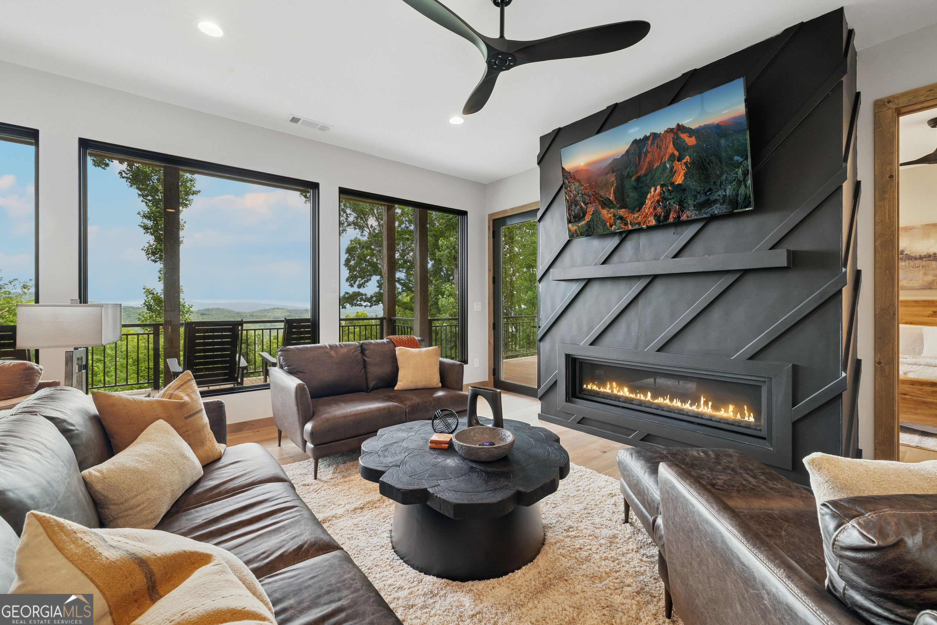 714 Scouts Overlook