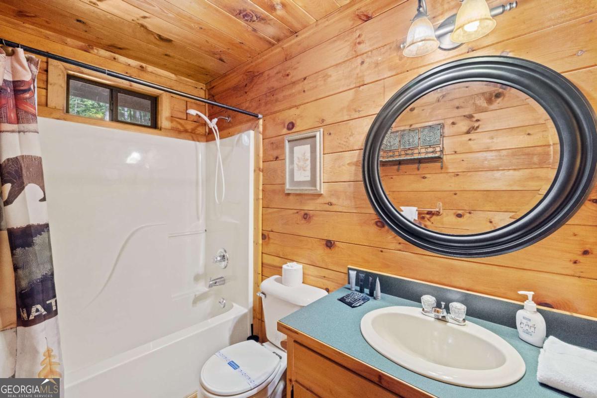 129 N Cherokee Drive