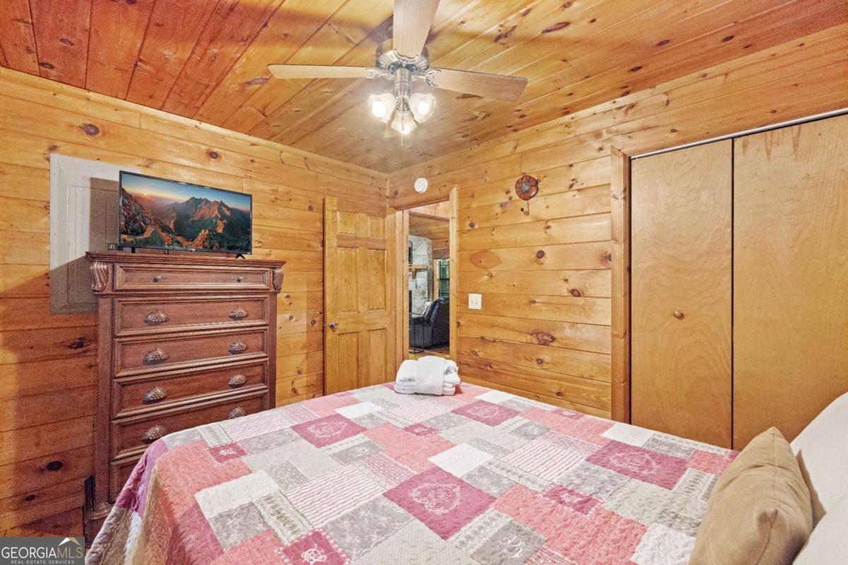 129 N Cherokee Drive