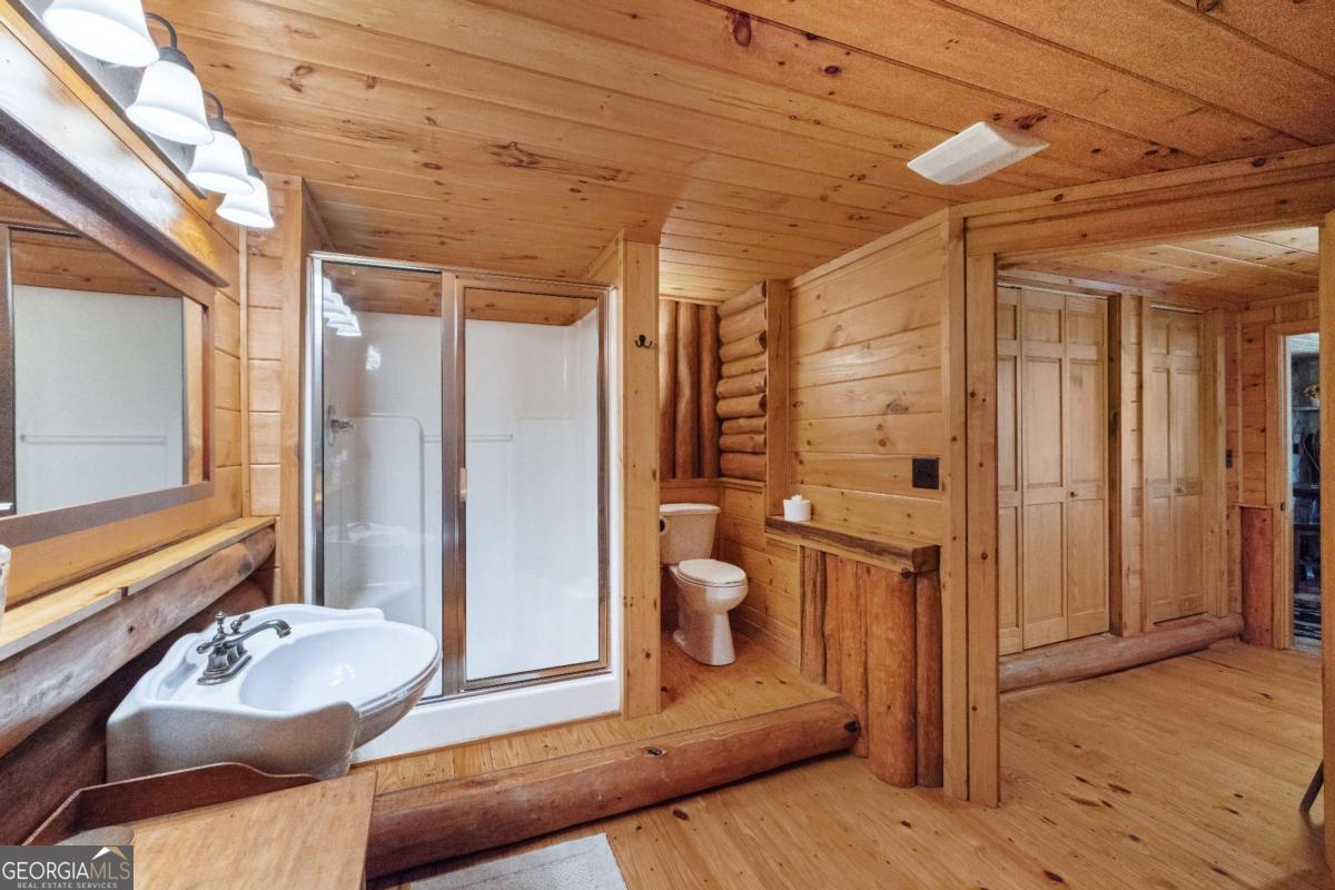 209 Stavanger Road, Morganton