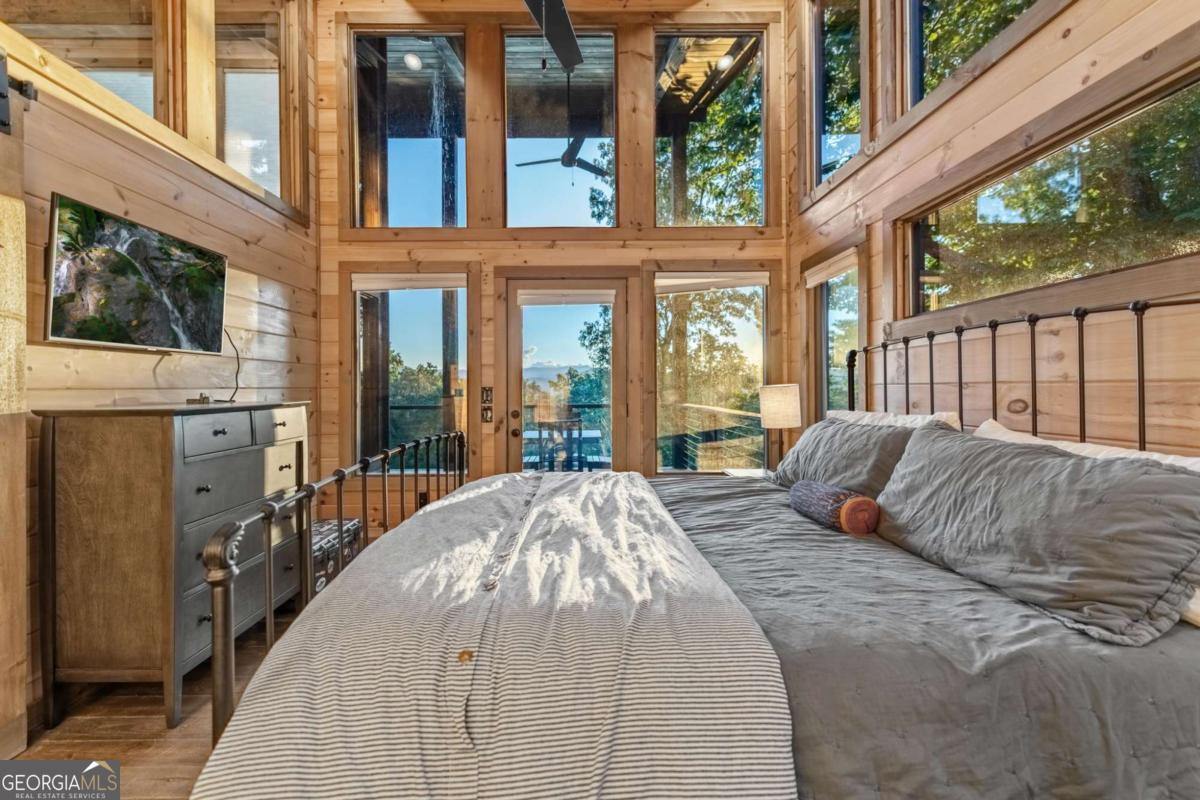 361 June Bug Lane, Blue Ridge