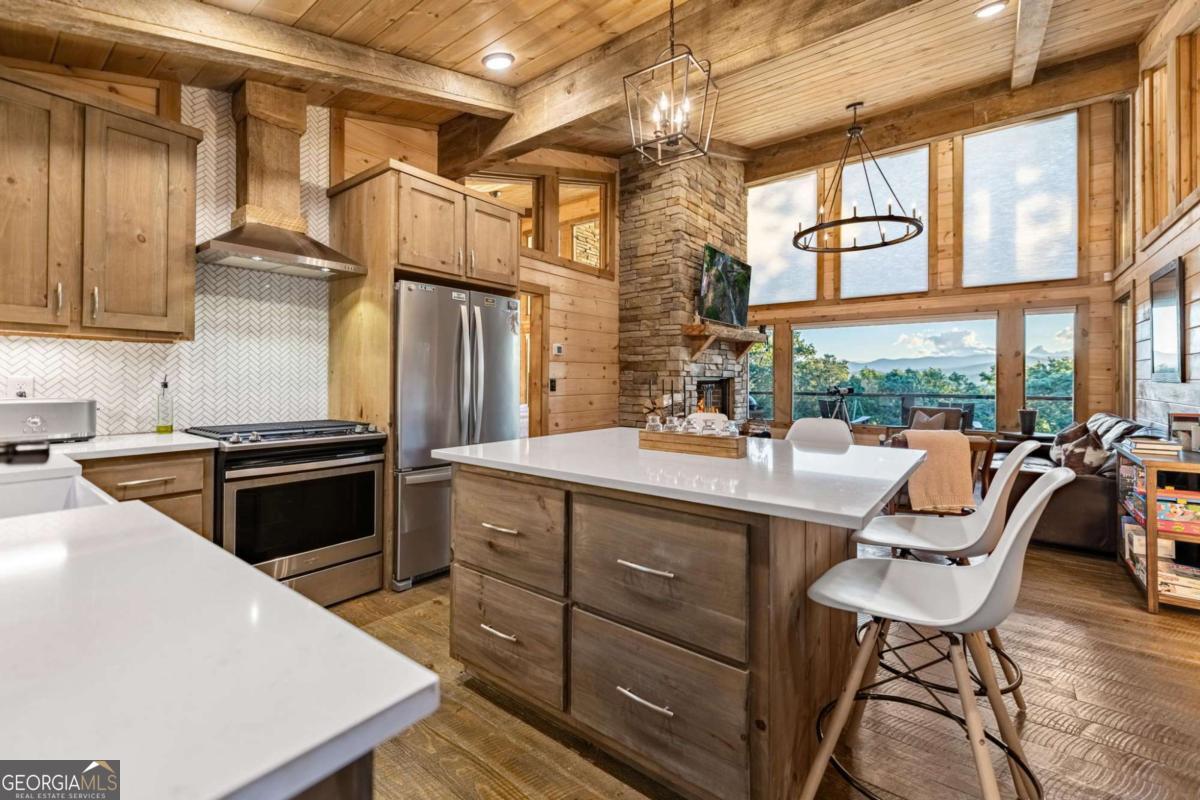 361 June Bug Lane, Blue Ridge