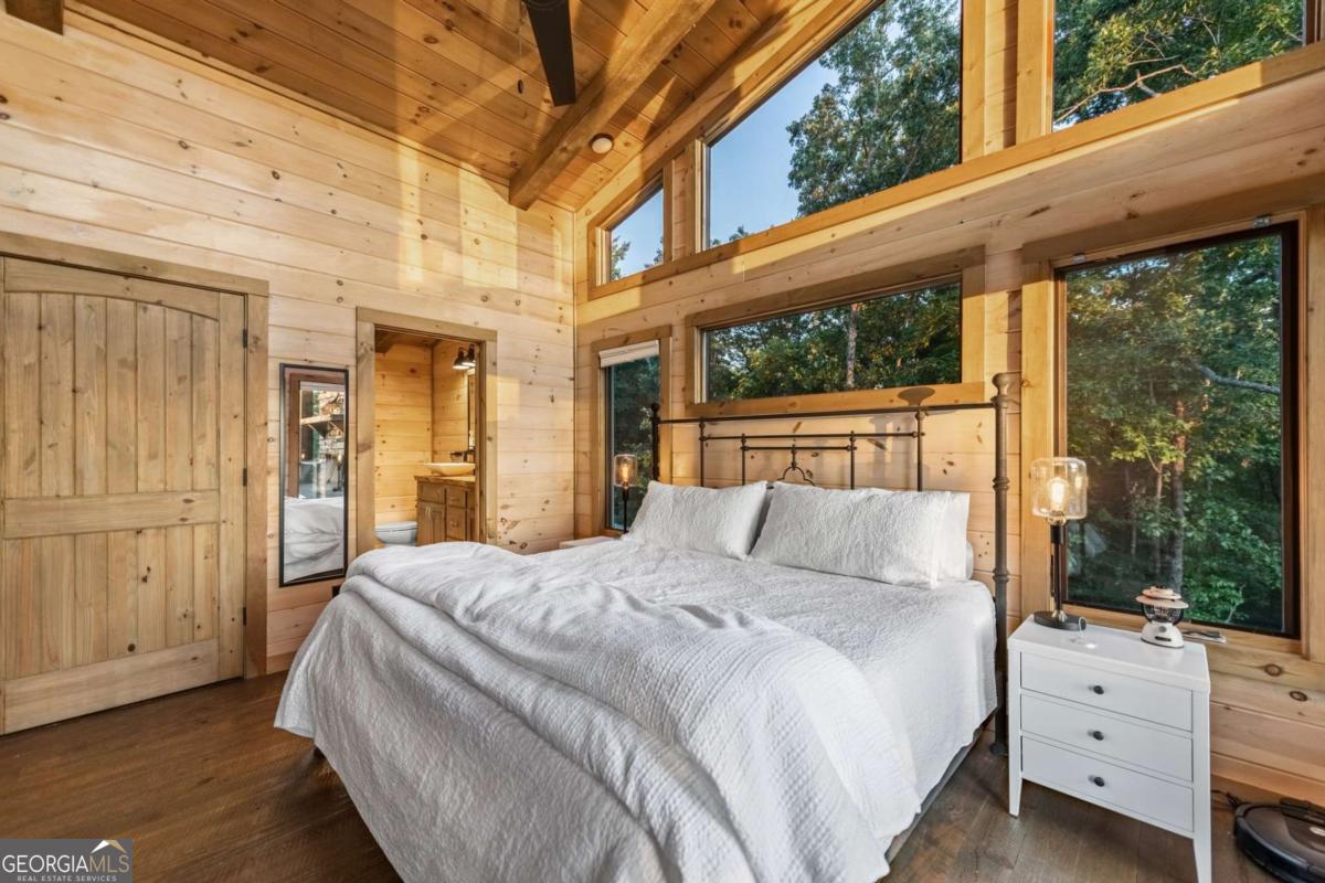 361 June Bug Lane, Blue Ridge