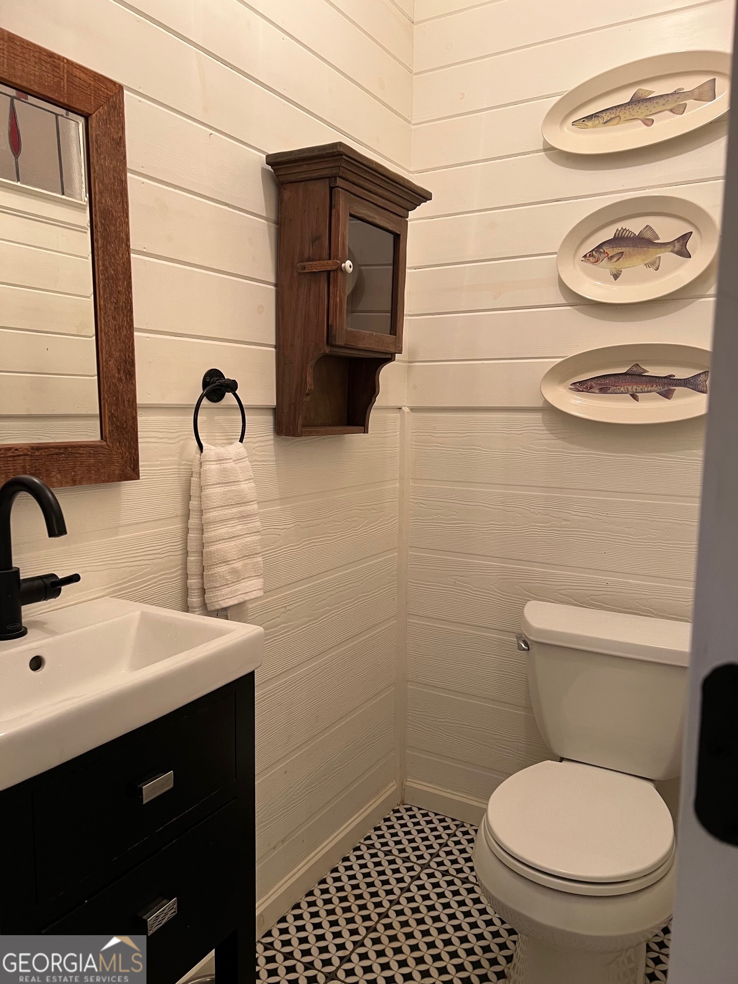 210 E Overbend Trail