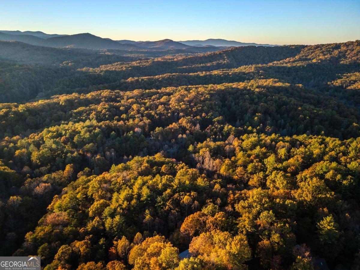 210 E Overbend Trail