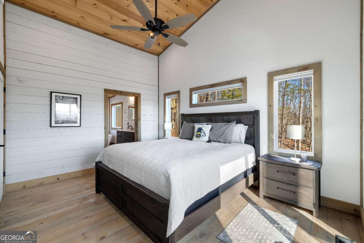 310 Wunder Bear Ridge Road