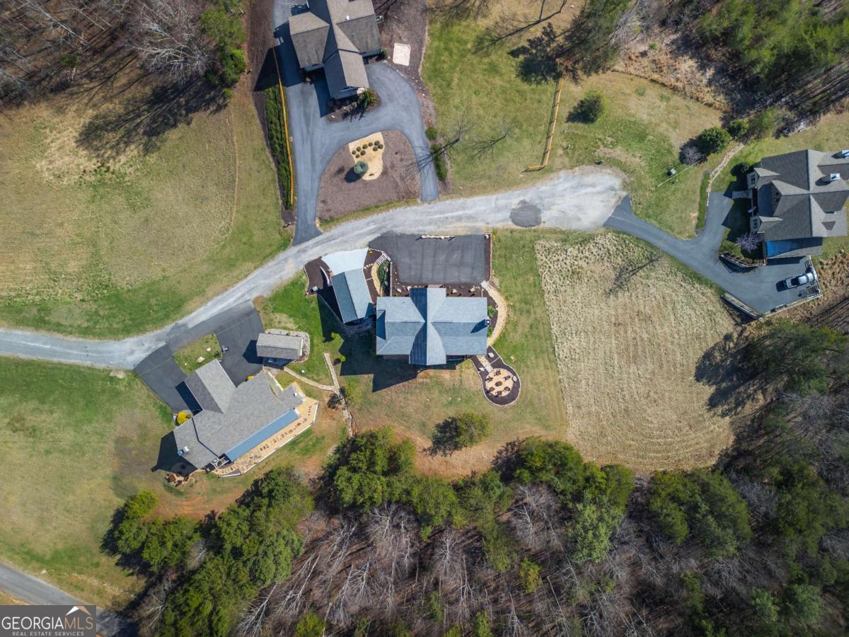 102 High Meadows Trail