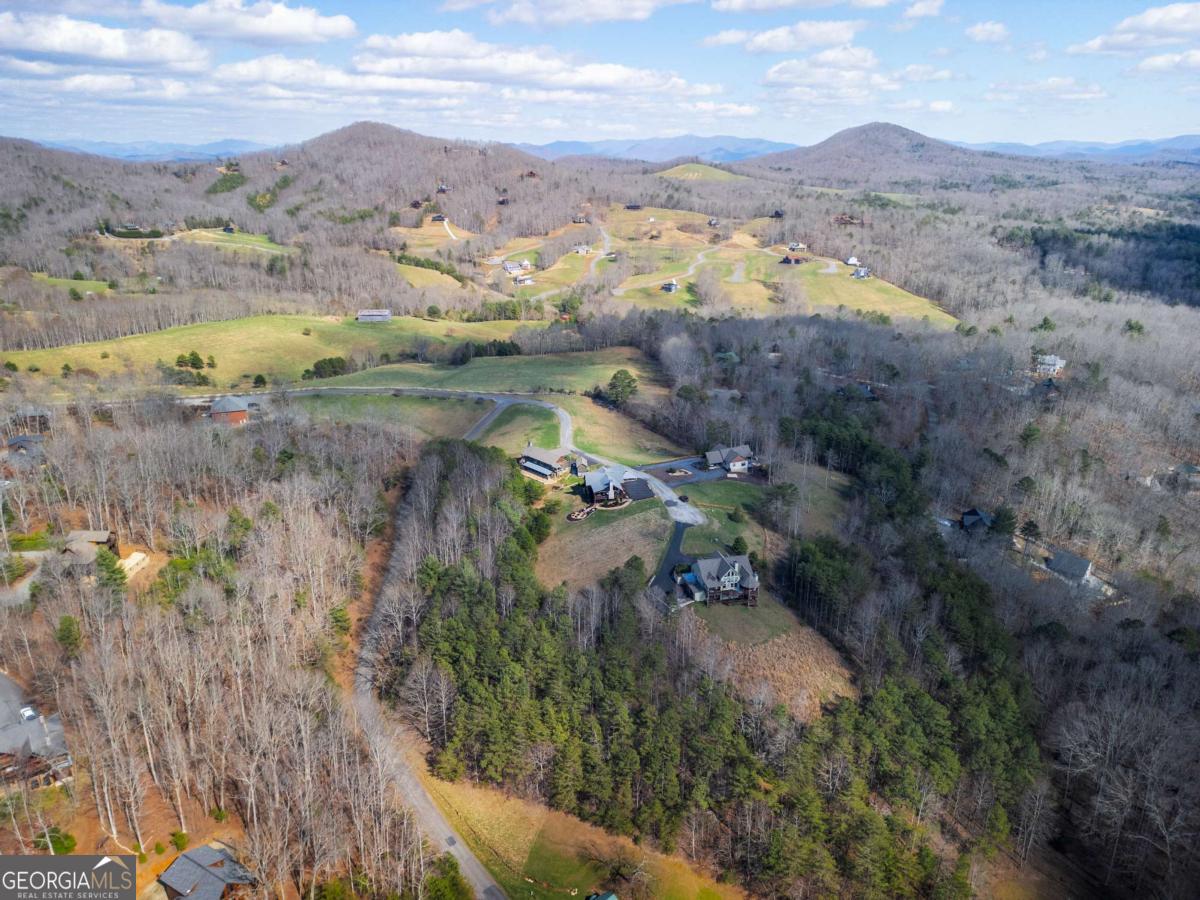 102 High Meadows Trail