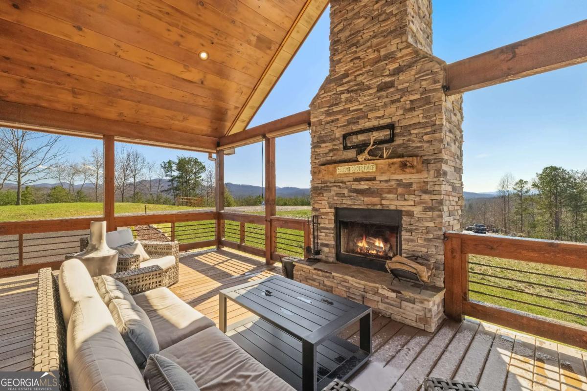 102 High Meadows Trail