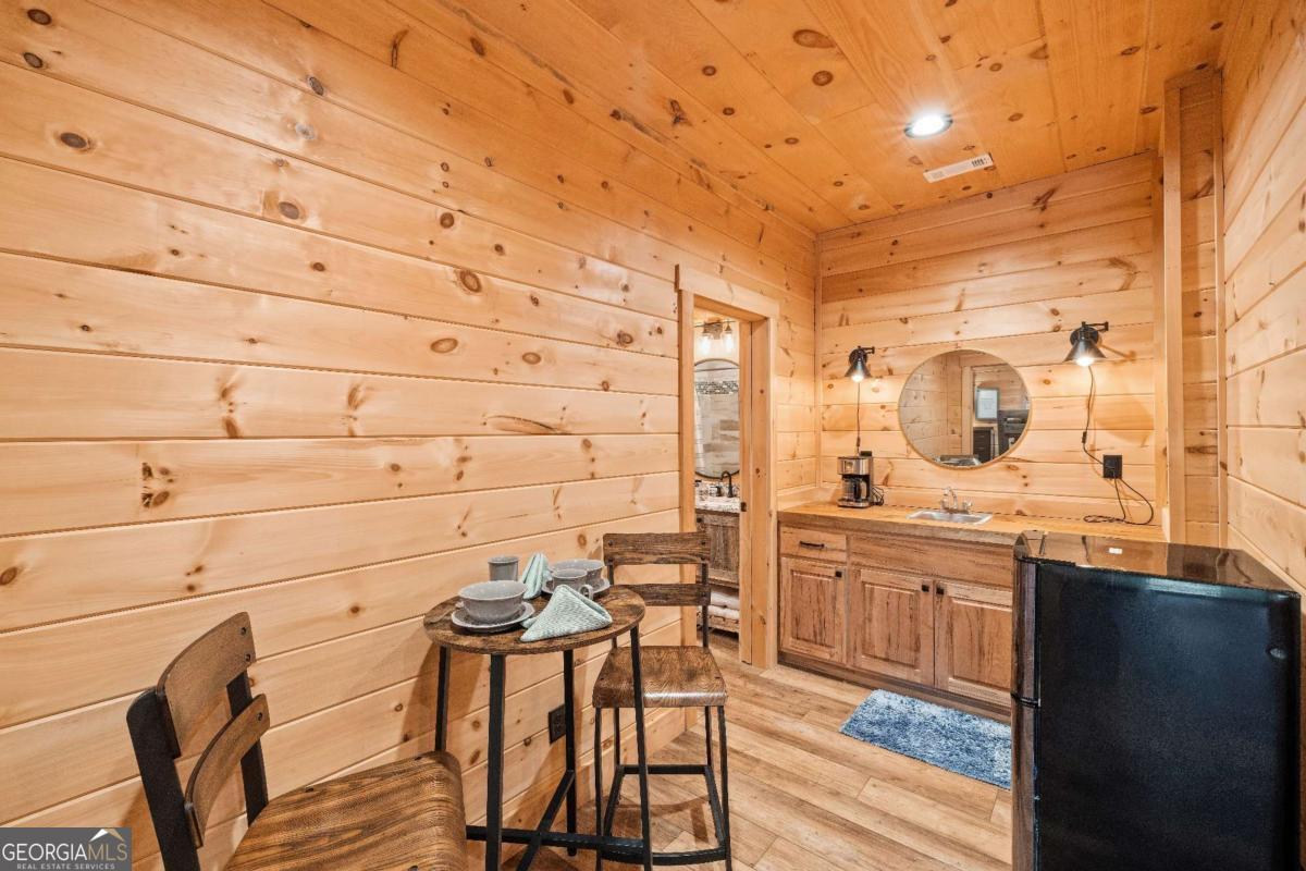 102 High Meadows Trail