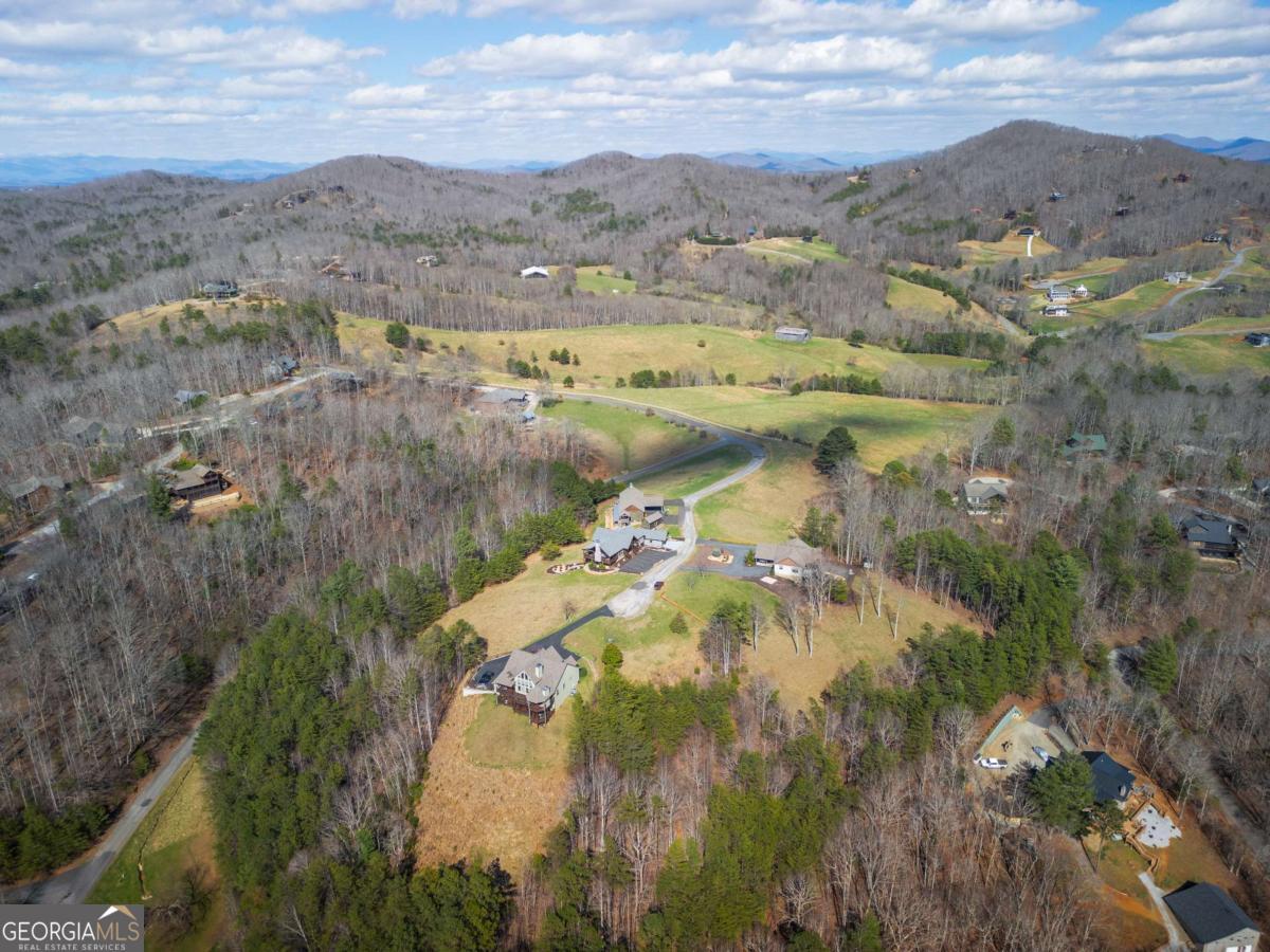 102 High Meadows Trail