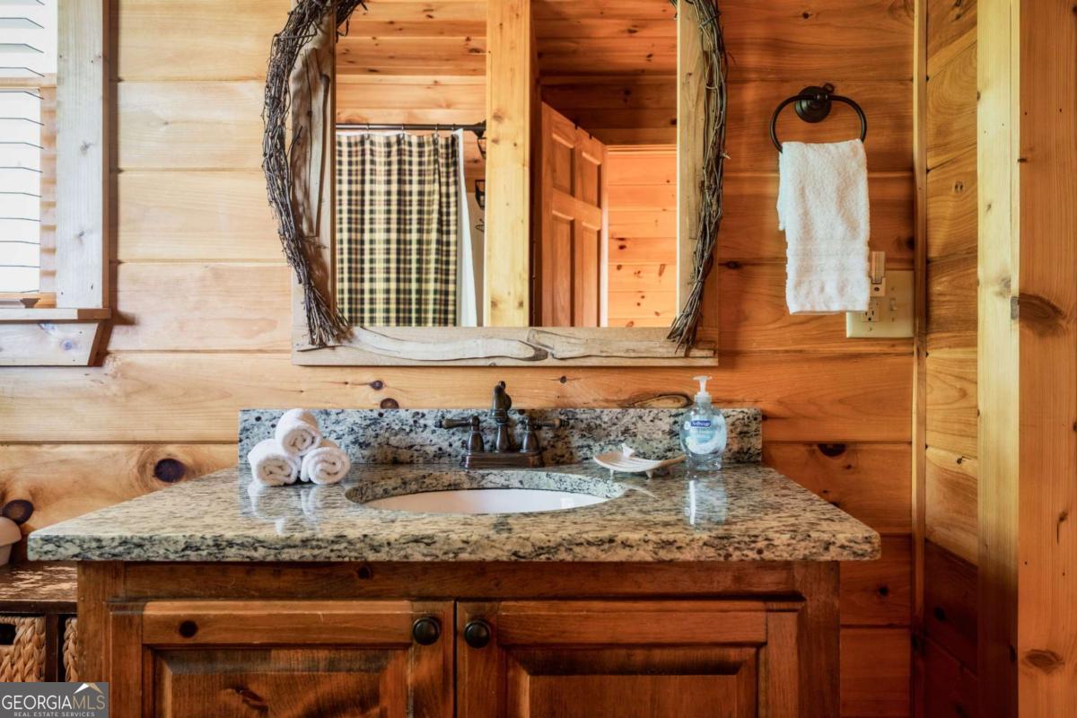 273 Deer Crest Heights