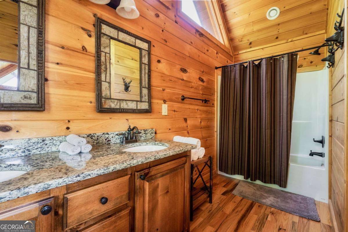 273 Deer Crest Heights