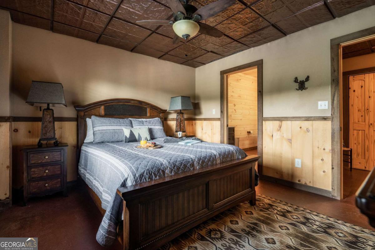 273 Deer Crest Heights