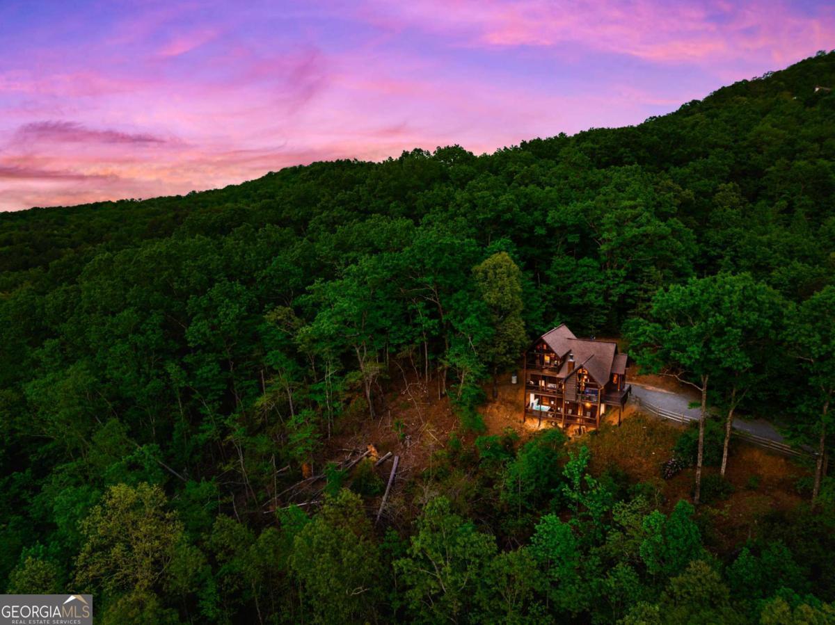 273 Deer Crest Heights