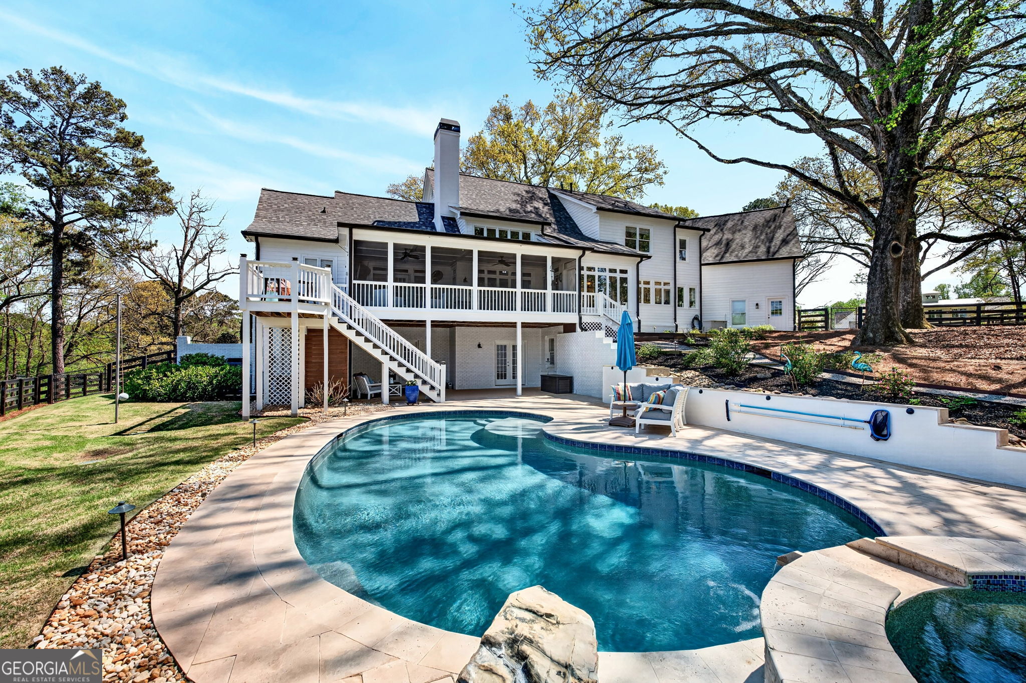 565 Old Lathemtown Road