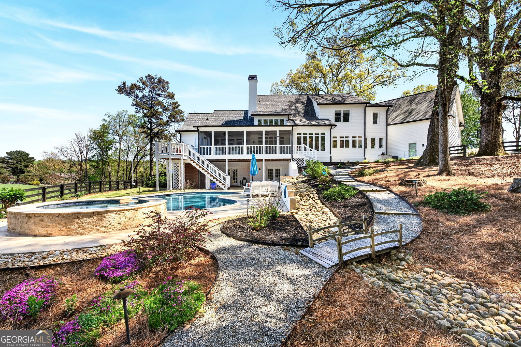 565 Old Lathemtown Road