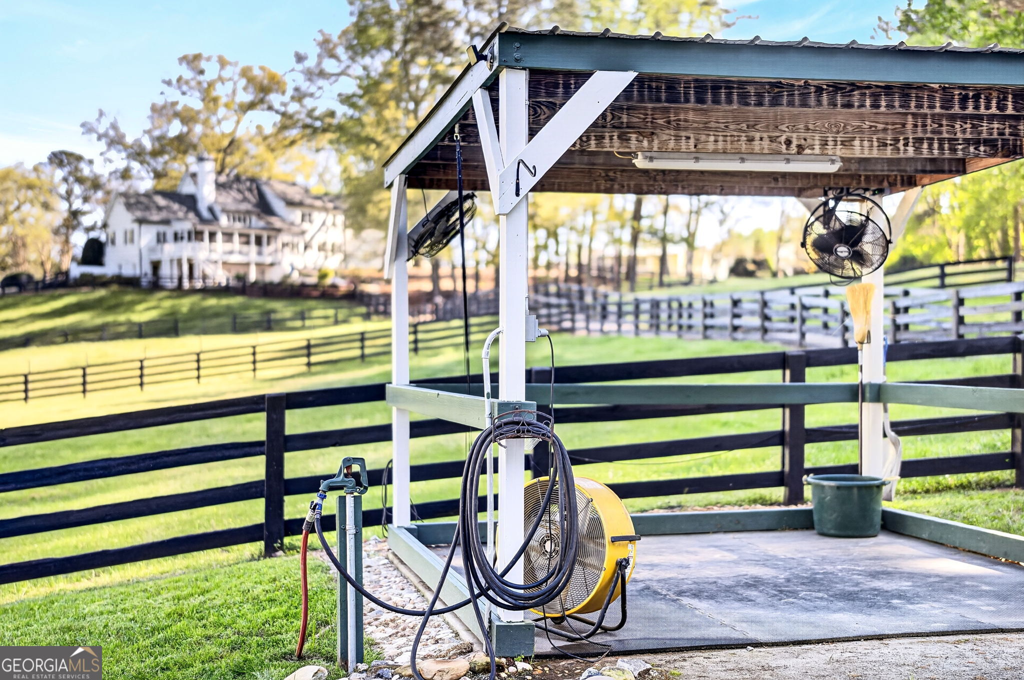 565 Old Lathemtown Road