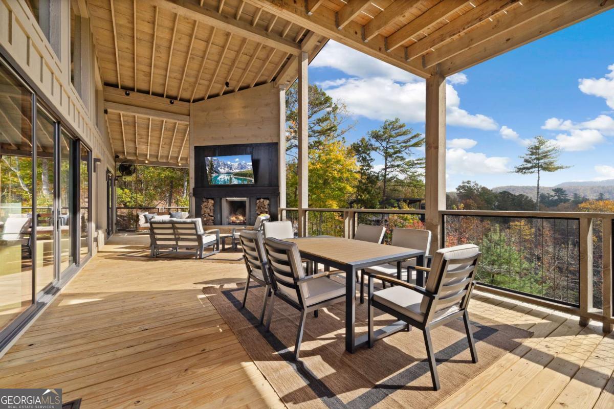 142 Sequoyah Ridge
