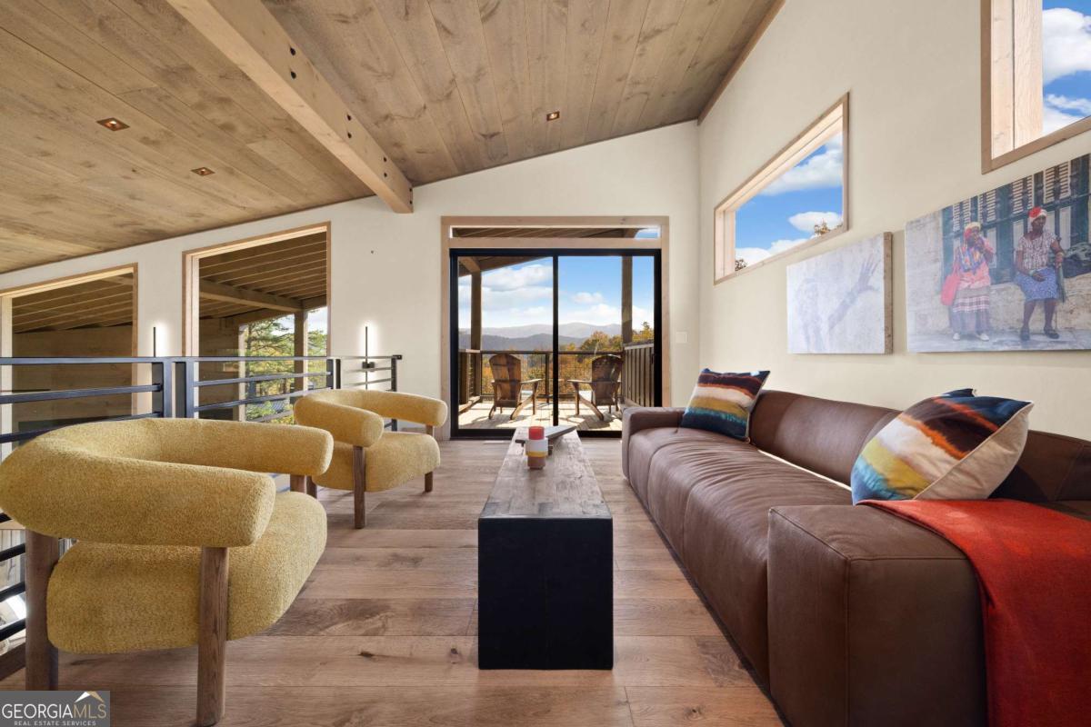 142 Sequoyah Ridge