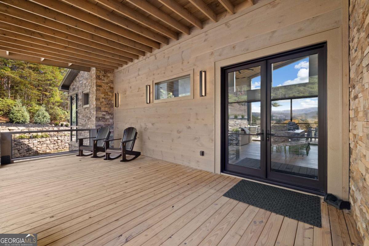 142 Sequoyah Ridge