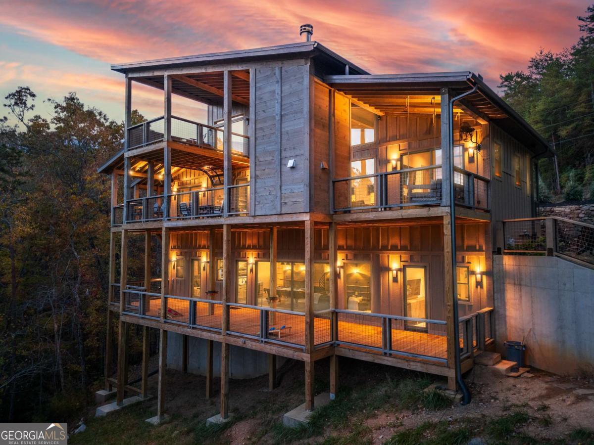 142 Sequoyah Ridge