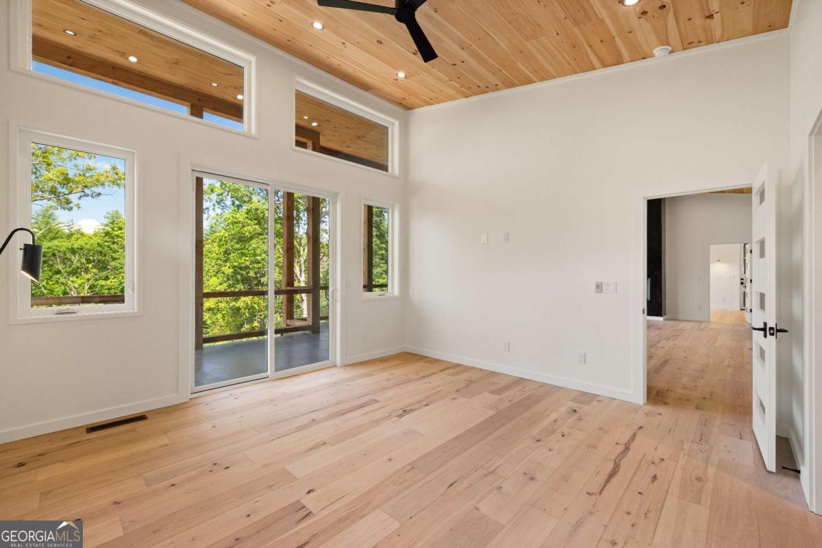 265 Park Glen Lane