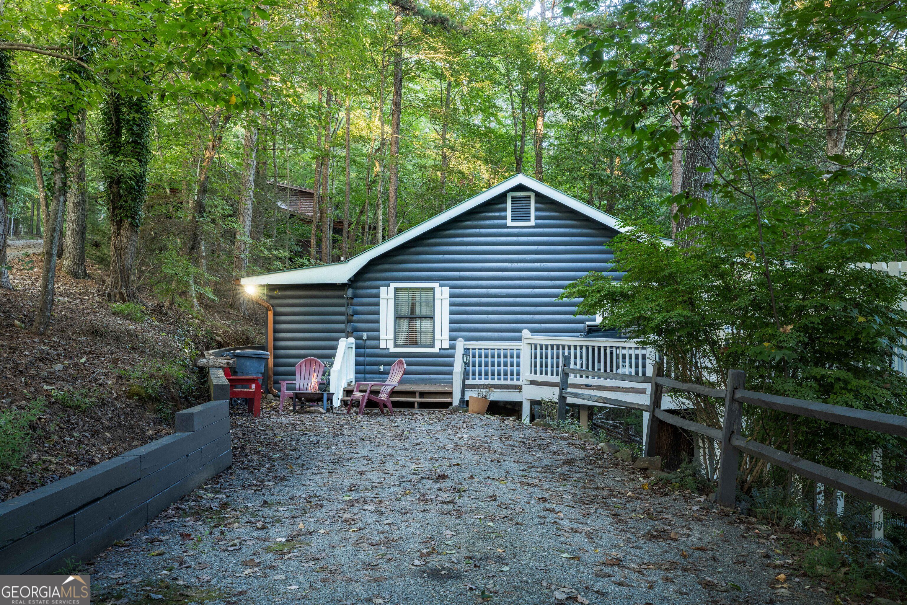 129 N Cherokee Drive