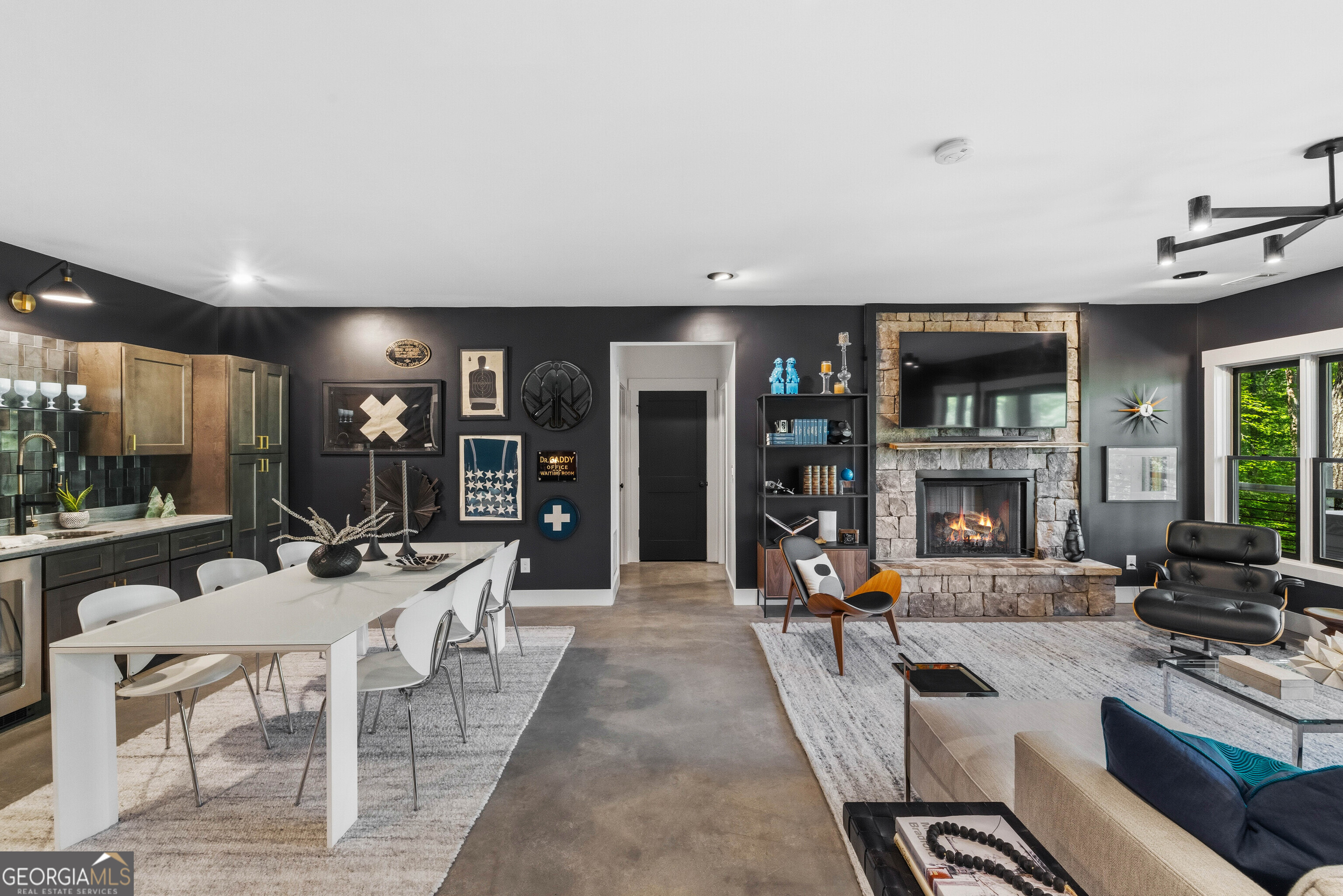 141 Long View Lane