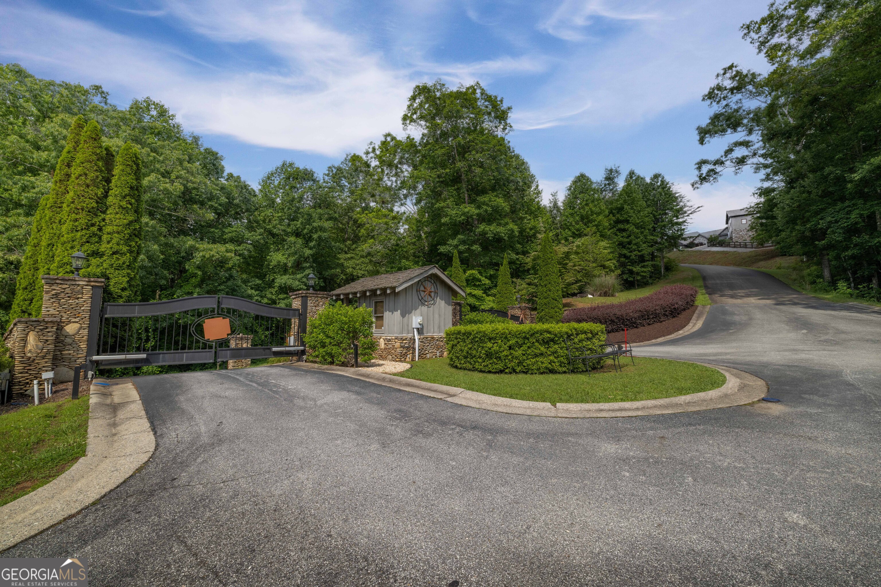 141 Long View Lane