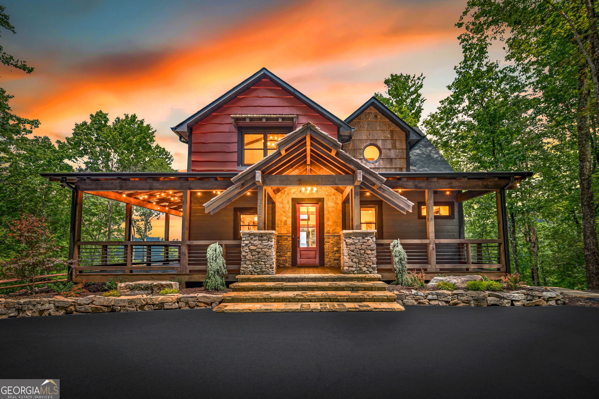 363 Griffith Parkway