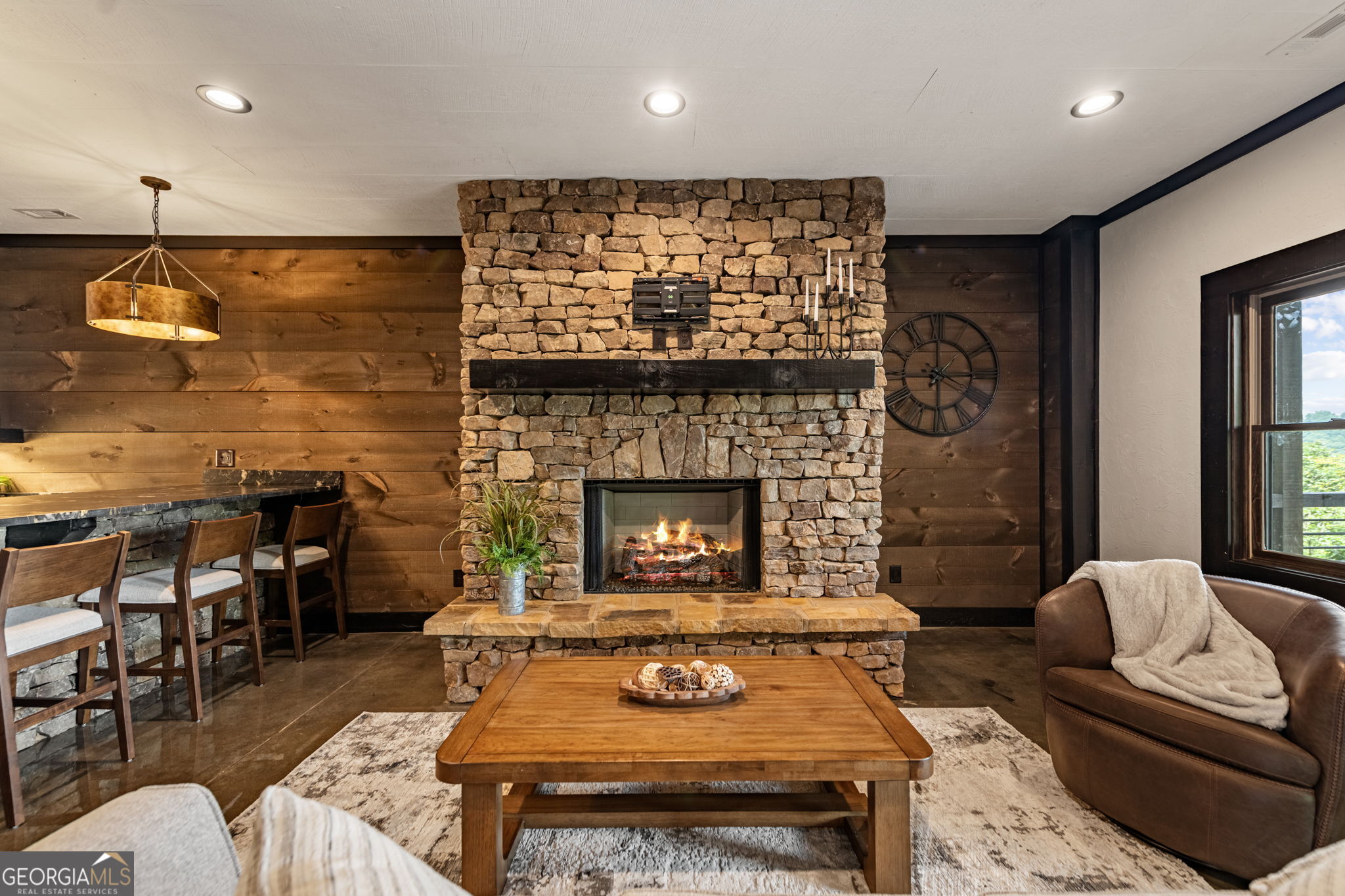 363 Griffith Parkway