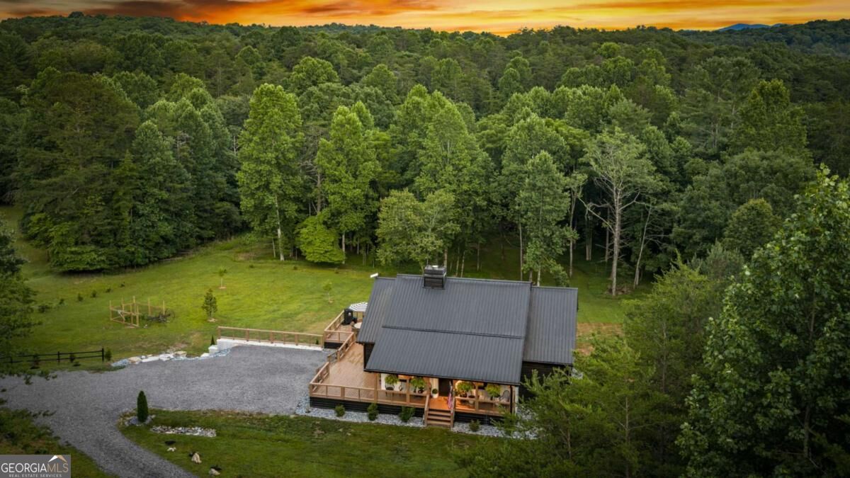 135 Rolling Hills Drive