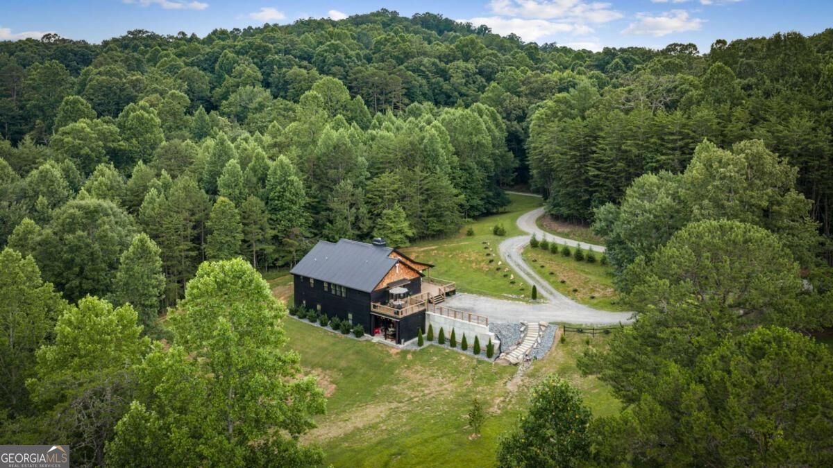 135 Rolling Hills Drive