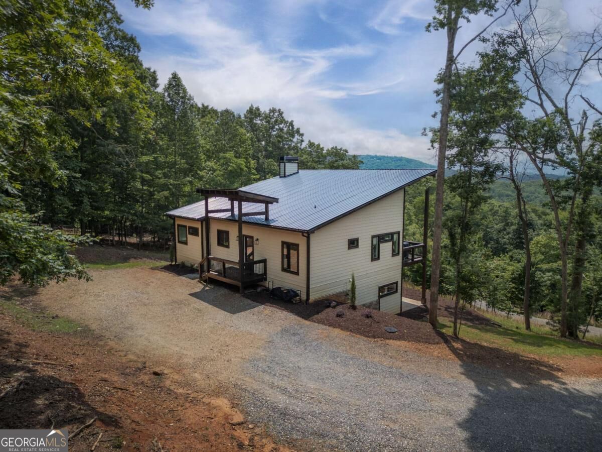 310 Wunder Bear Ridge Road