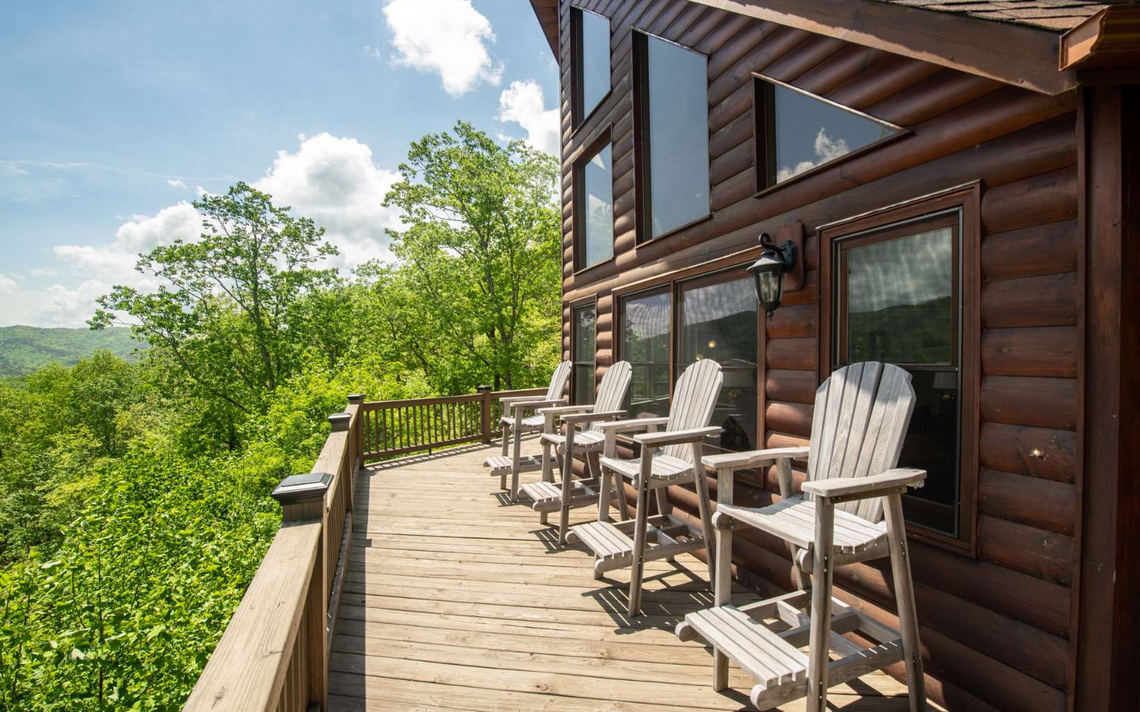 306 Overlook Way