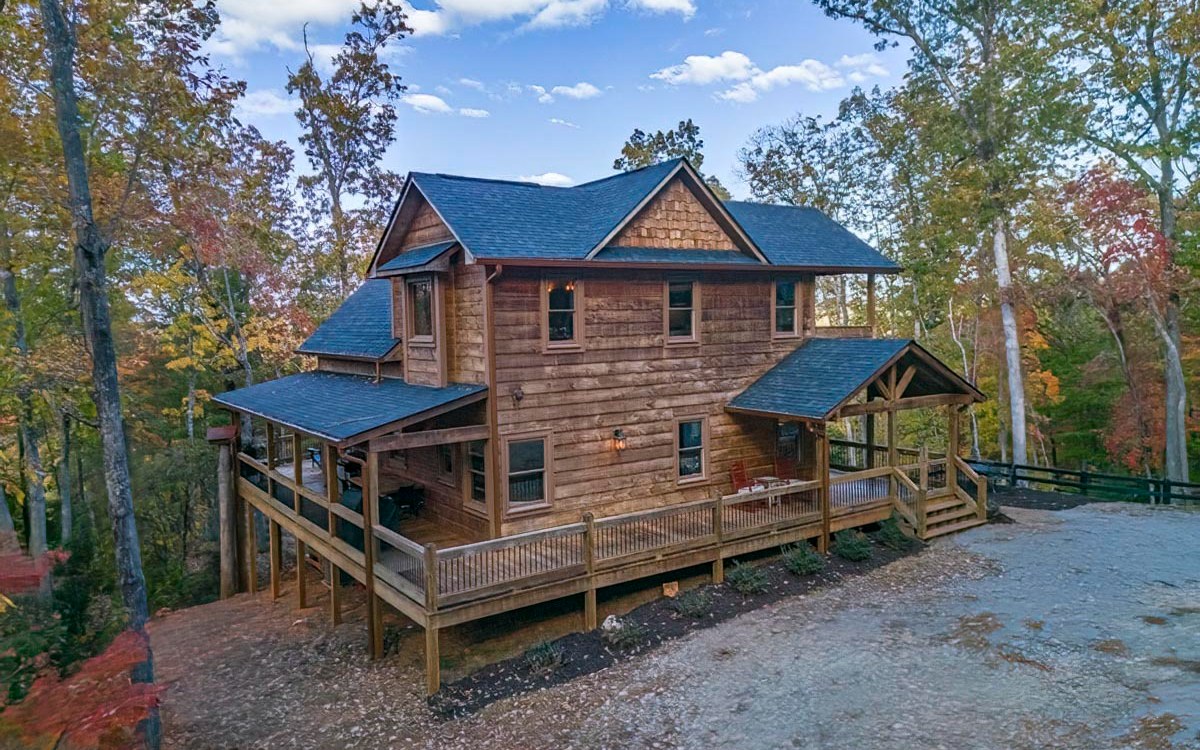 99 Makawee Trail