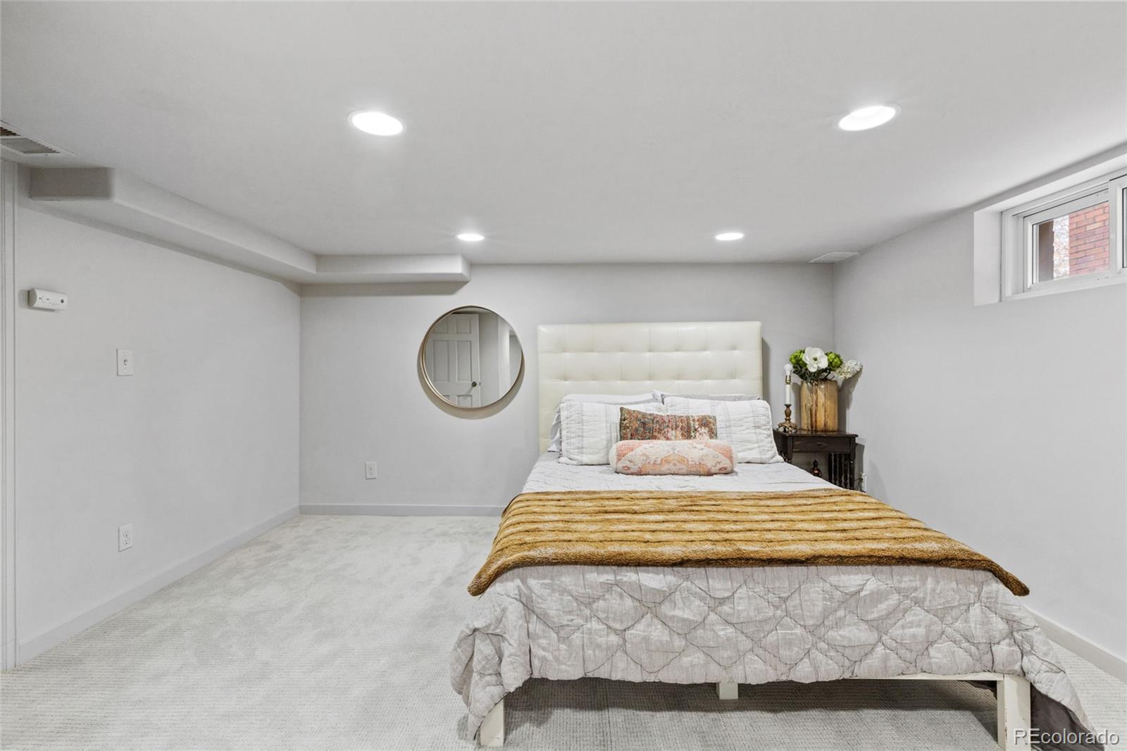 449 S Humboldt Street