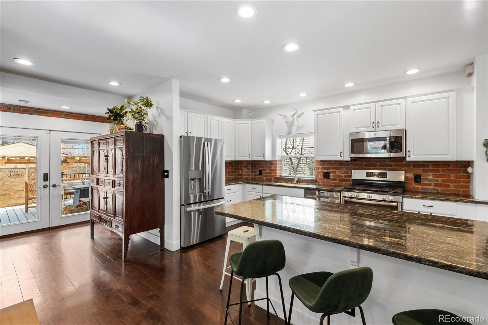 449 S Humboldt Street