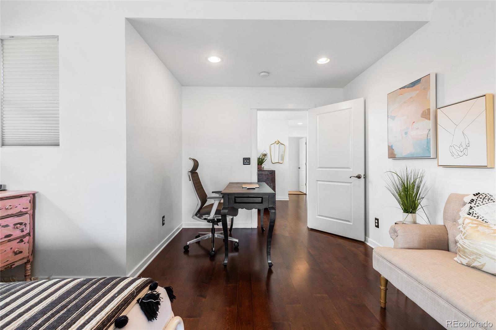 449 S Humboldt Street