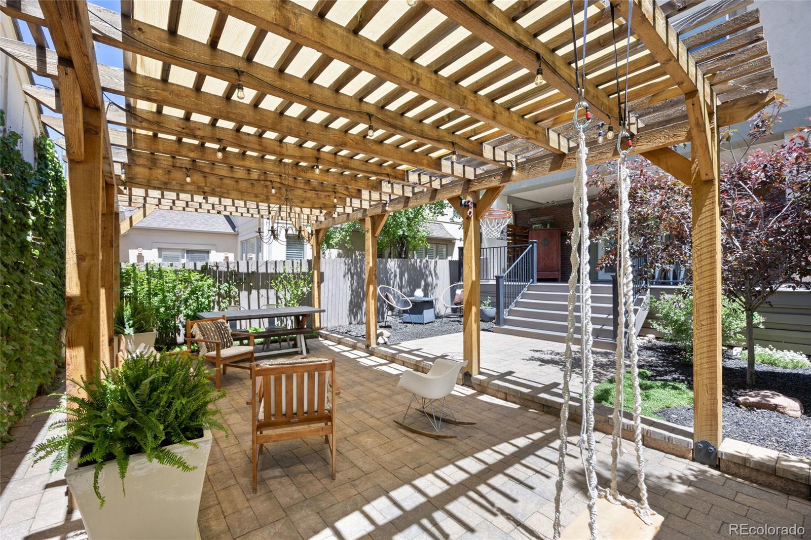 449 S Humboldt Street