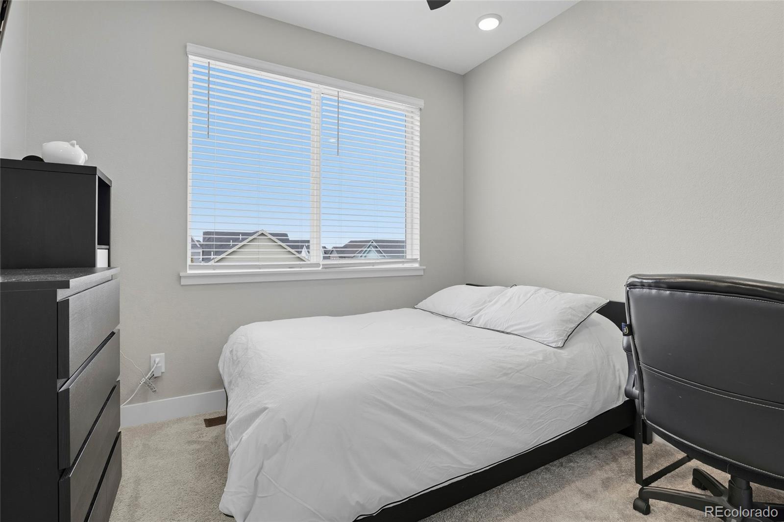 10139 E 62nd Avenue S