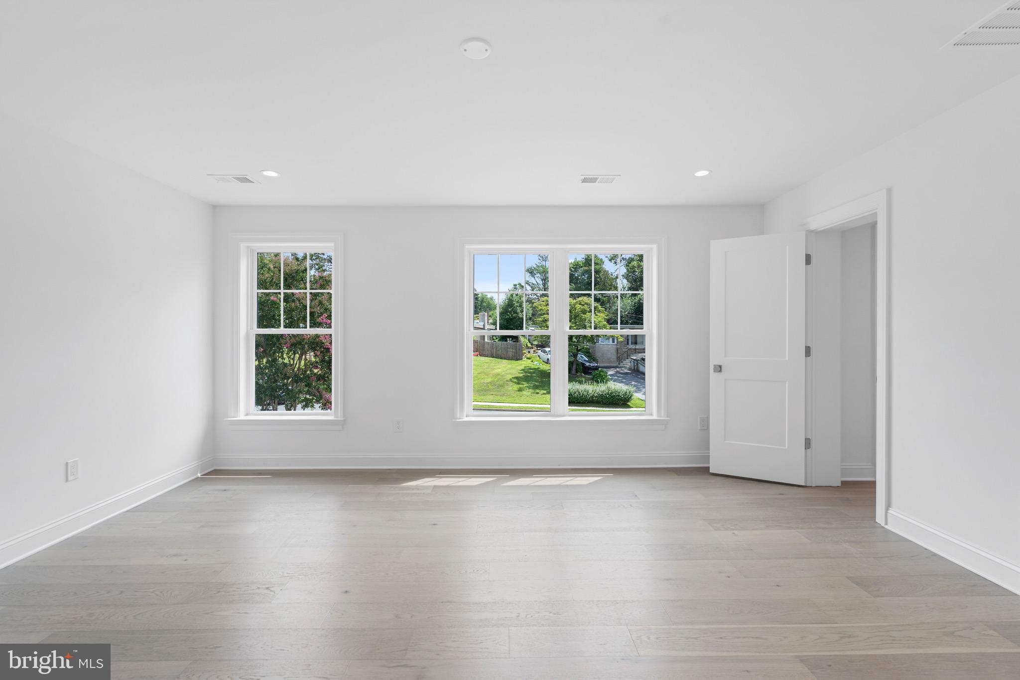 710 HEDGEROW DRIVE